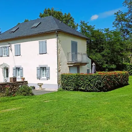 Louplaa Corps De Ferme Renove Vakantiehuis Oloron-Sainte-Marie