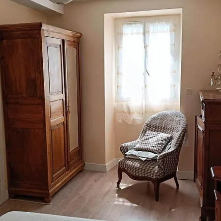 Vakantiehuis Louplaa Corps De Ferme Renove *