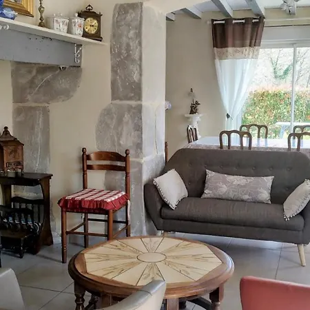 Vakantiehuis Louplaa Corps De Ferme Renove Oloron-Sainte-Marie